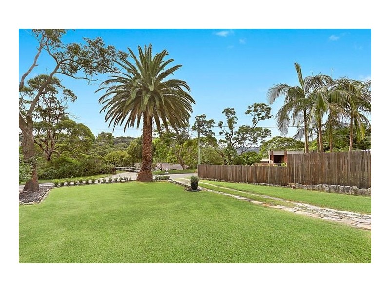 43 Sugarloaf Crescent, Castlecrag NSW 2068