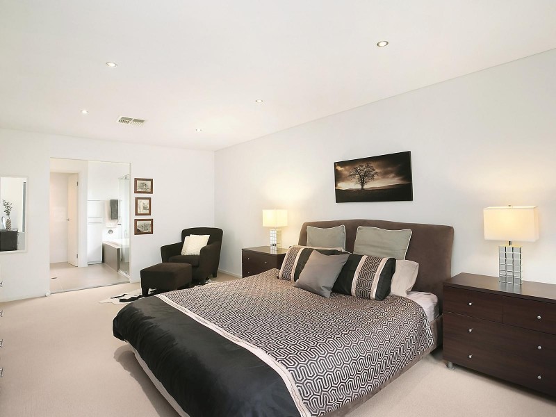 22 Lucknow Street, Willoughby NSW 2068