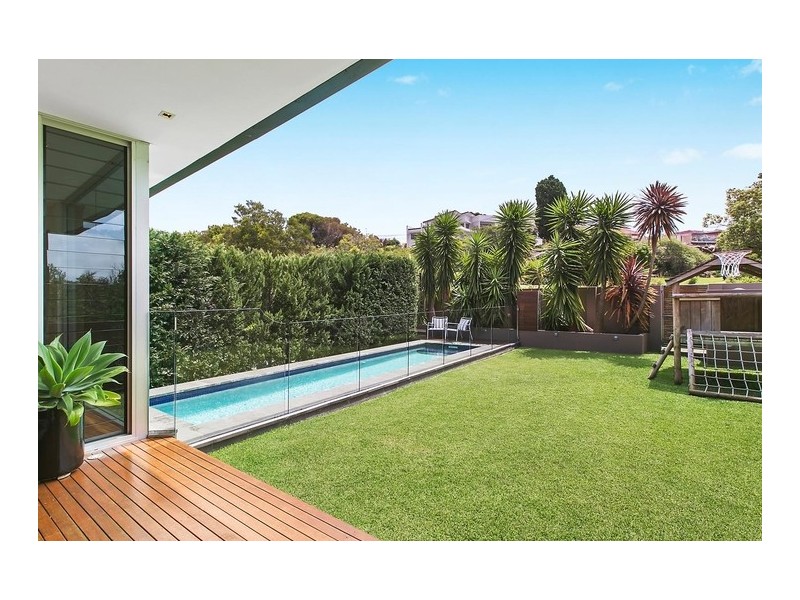 62 Deepwater Road, Castle Cove NSW 2069