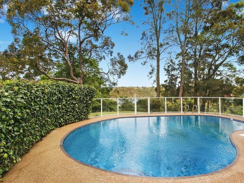 40 Emerstan Drive, Castle Cove NSW 2069