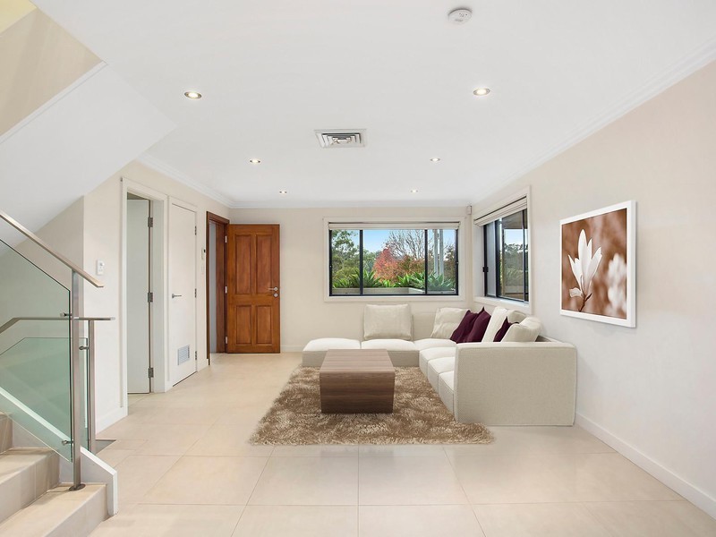 22A Covelee Circuit, Middle Cove NSW 2068