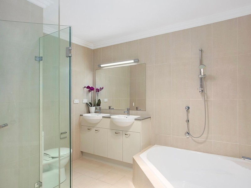 22A Covelee Circuit, Middle Cove NSW 2068