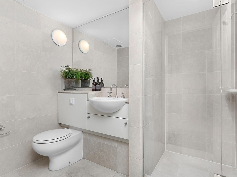 803/12 Glen Street, Milsons Point NSW 2061