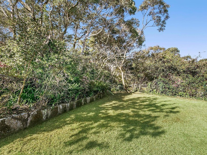 9 Deepwater Road, Castle Cove NSW 2069