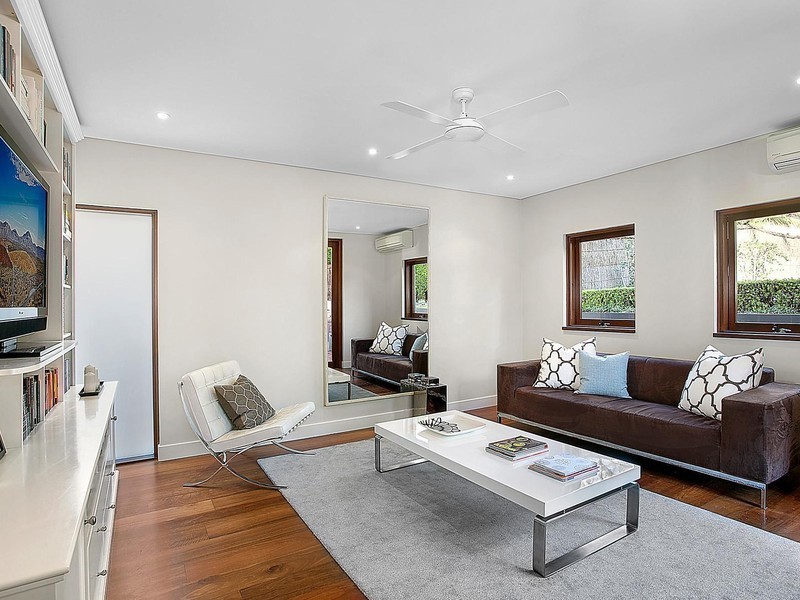32 Sunnyside Crescent, Castlecrag NSW 2068