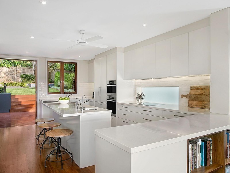 32 Sunnyside Crescent, Castlecrag NSW 2068