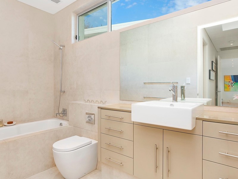 131 Deepwater Road, Castle Cove NSW 2069