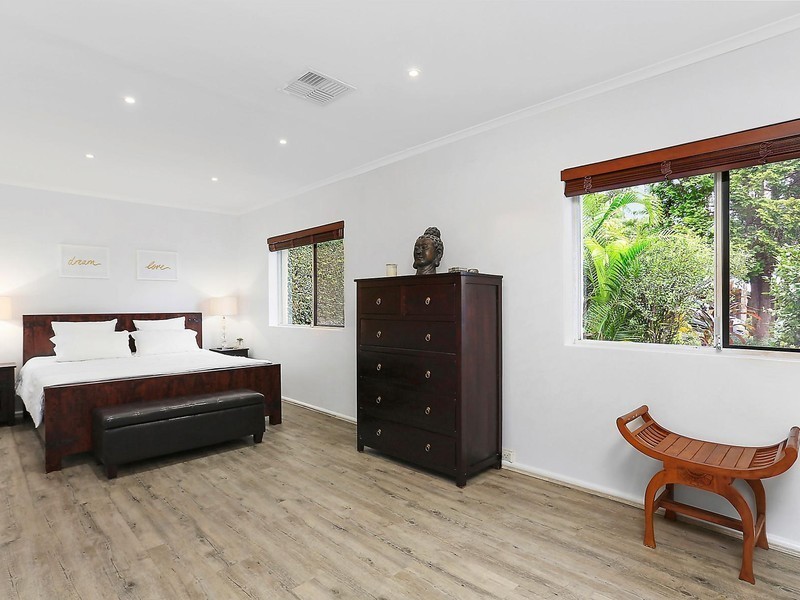 8 Yiremba Place, Forestville NSW 2087