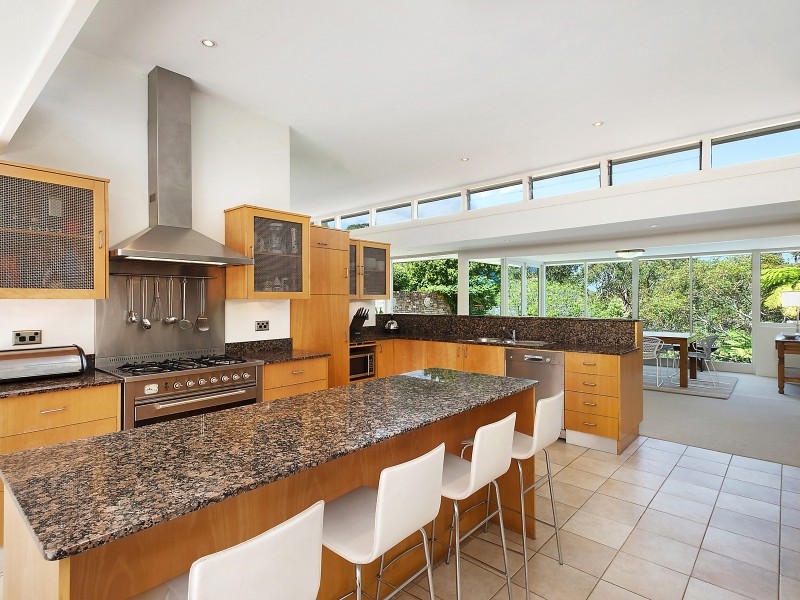 207 Deepwater Road, Castle Cove NSW 2069