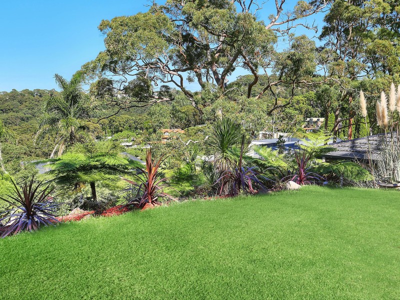 17 Emerstan Drive, Castle Cove NSW 2069