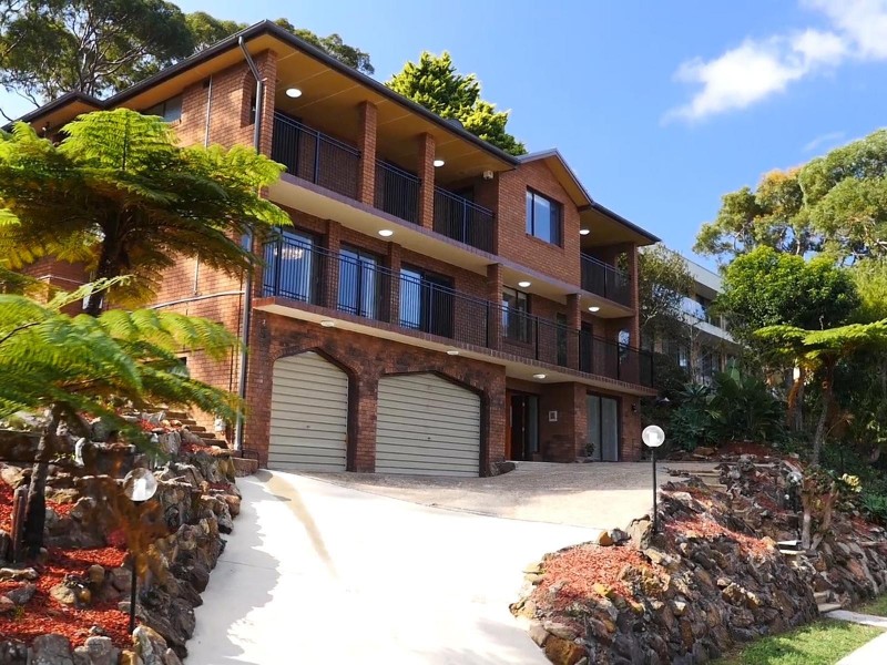 17 Emerstan Drive, Castle Cove NSW 2069
