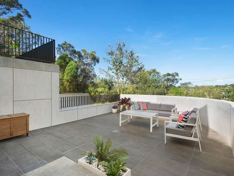 7 and 7A Cawarrah Road, Middle Cove NSW 2068