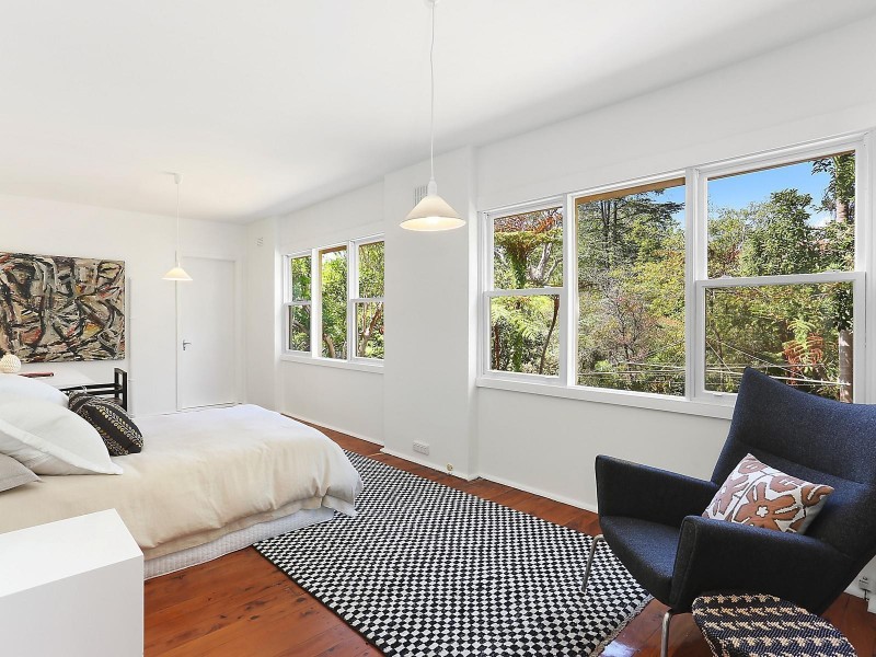 48 Sugarloaf Crescent, Castlecrag NSW 2068