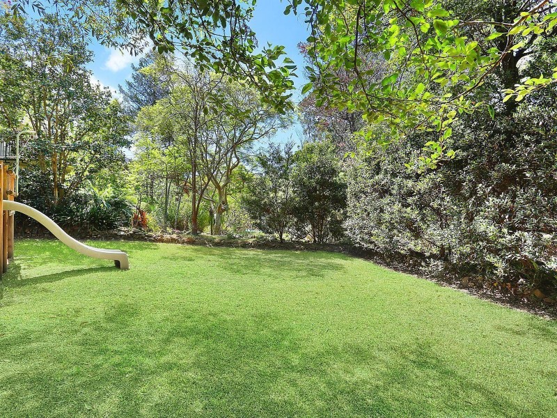 48 Sugarloaf Crescent, Castlecrag NSW 2068