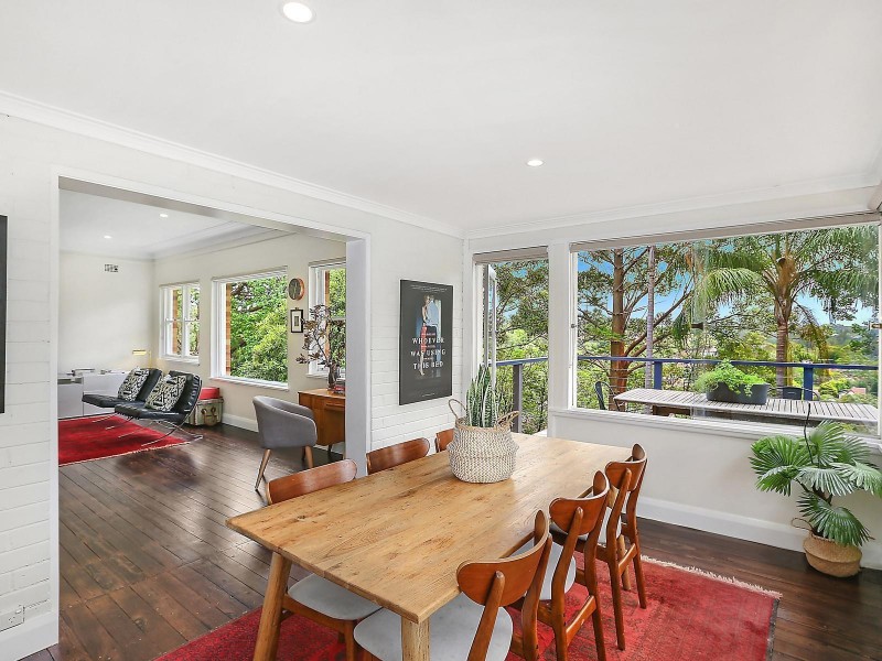 17 Heights Crescent, Middle Cove NSW 2068