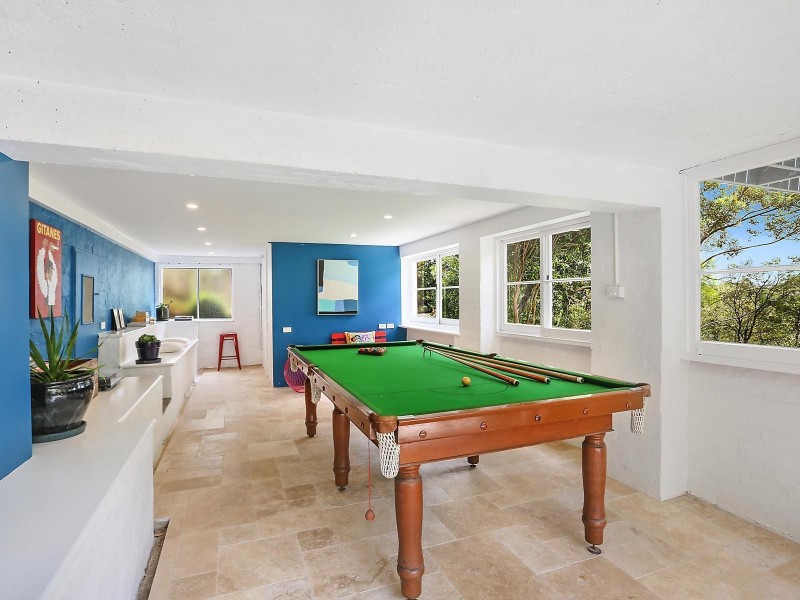 17 Heights Crescent, Middle Cove NSW 2068