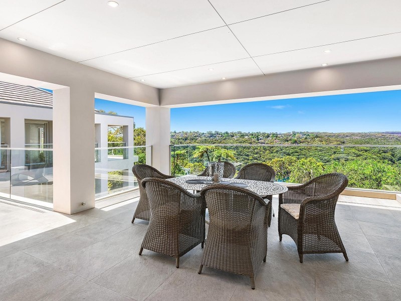 17 Cammaray Road, Castle Cove NSW 2069