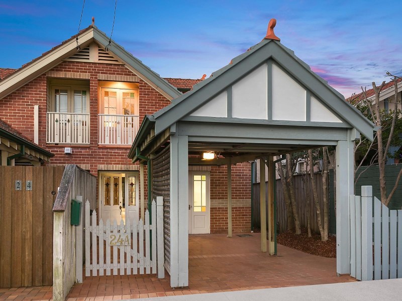 24A Devonshire Street, Crows Nest NSW 2065