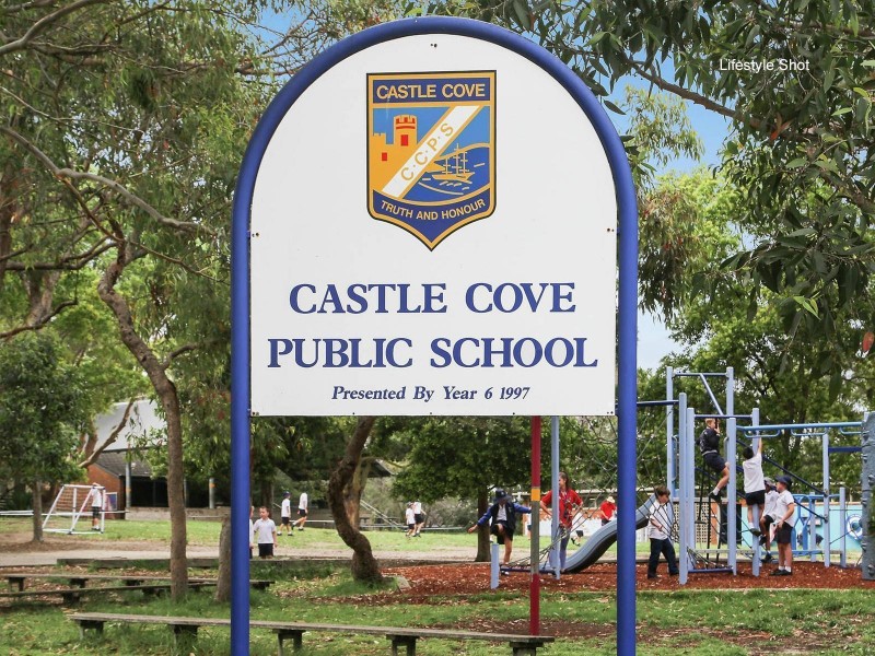 18A Deepwater Road, Castle Cove NSW 2069