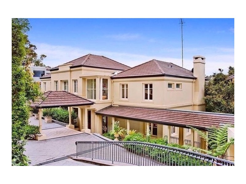 9 The Tor Walk, Castlecrag NSW 2068