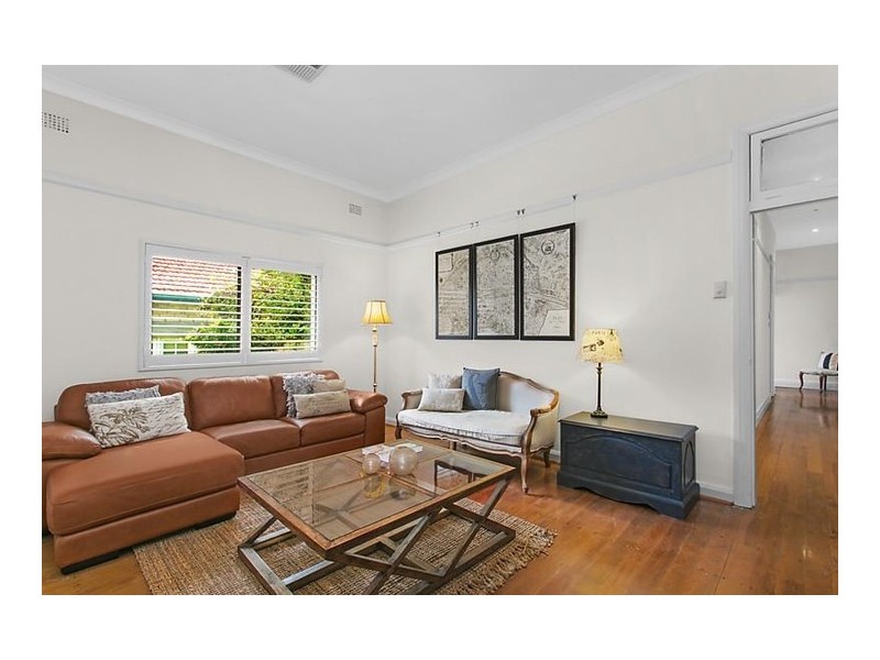 31 Frenchs Road, Willoughby NSW 2068