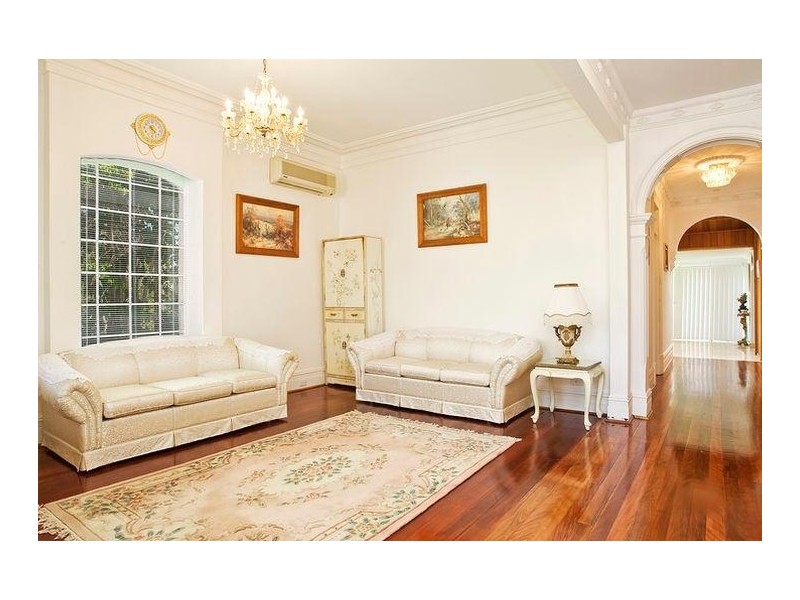 13 Johnson Street, Chatswood NSW 2067