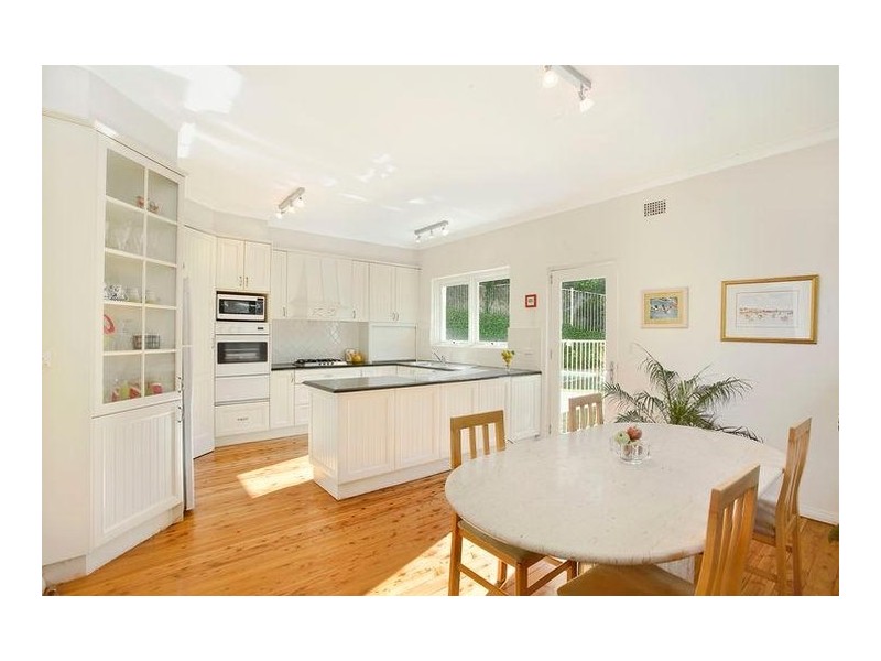 21 Cheyne Walk, Castlecrag NSW 2068