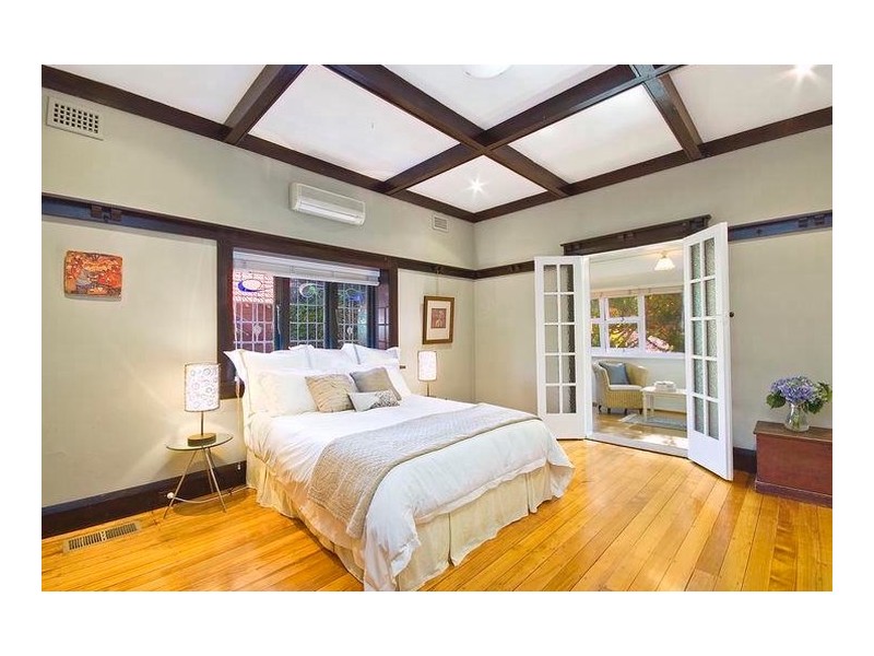 18 Nardoo Road, Willoughby NSW 2068