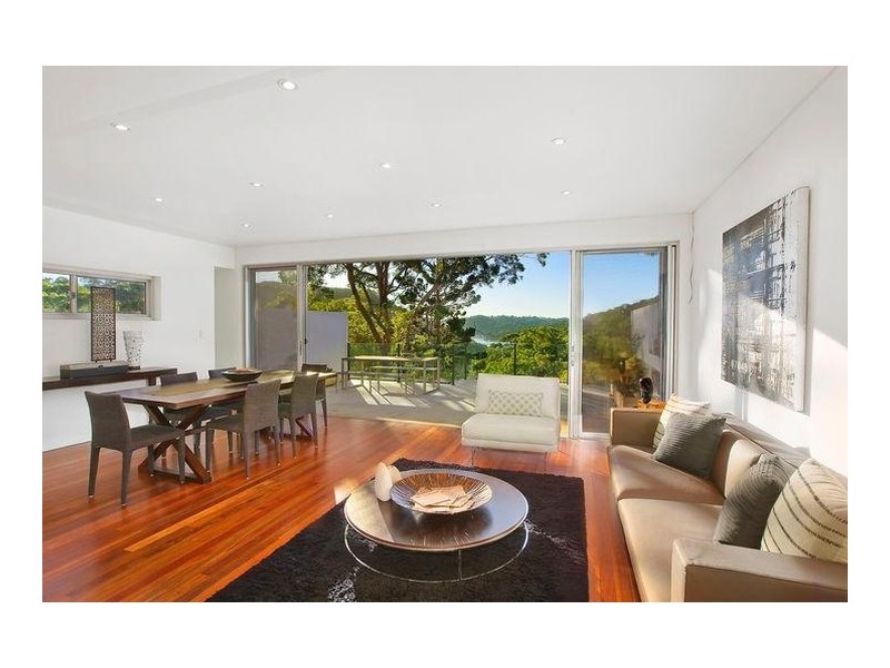 72 Sugarloaf Crescent, Castlecrag NSW 2068