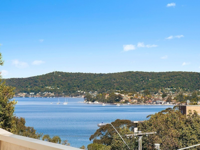 18/107 Henry Parry Drive, Gosford NSW 2250