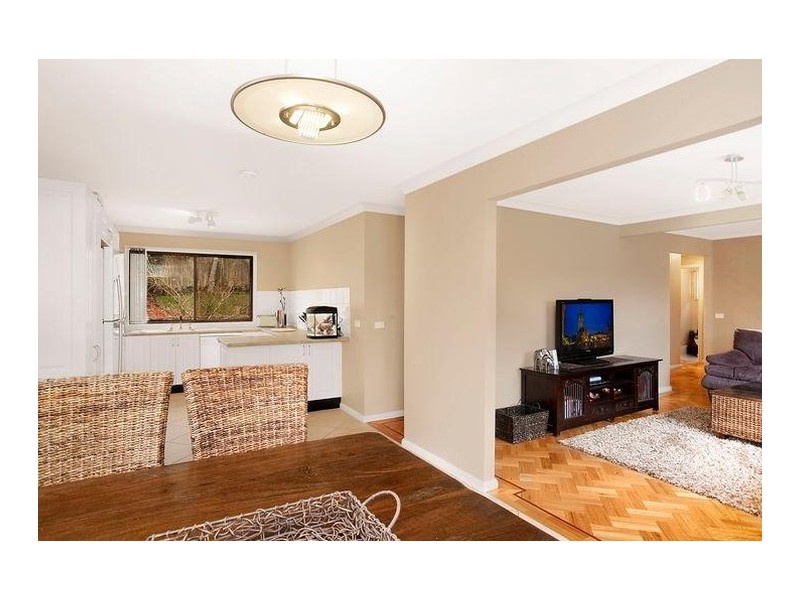 7 Heather Crescent, Wyoming NSW 2250