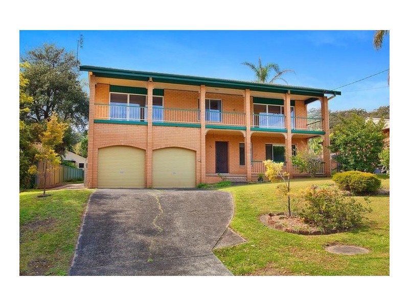 64 Beaumont Avenue, Wyoming NSW 2250