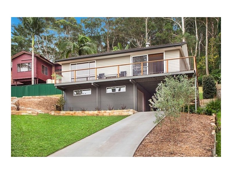 10 Dana Close, Wyoming NSW 2250