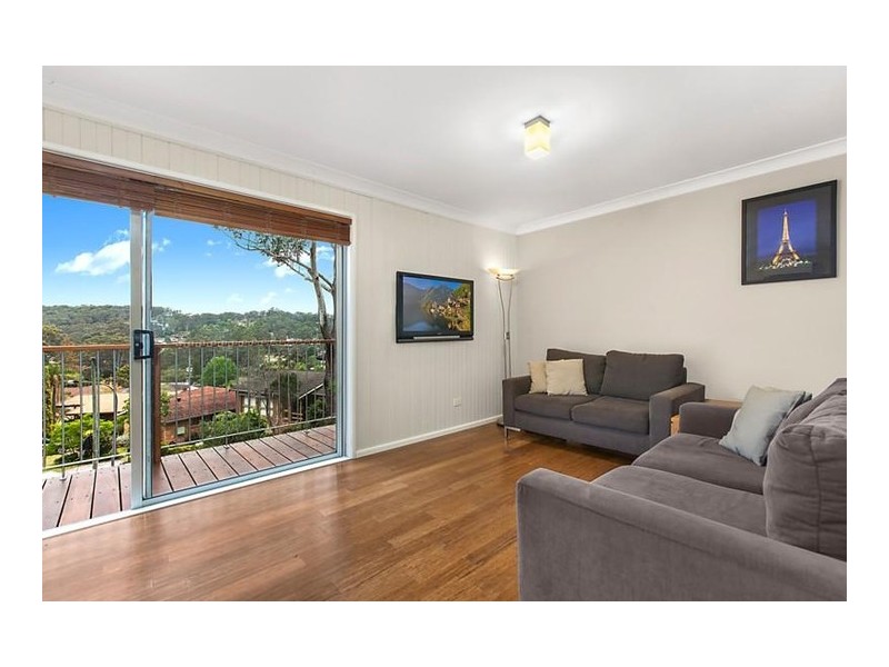 10 Dana Close, Wyoming NSW 2250