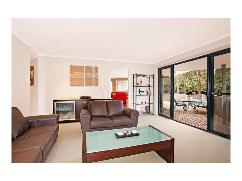 6 Cobbedah Drive, Springfield NSW 2250