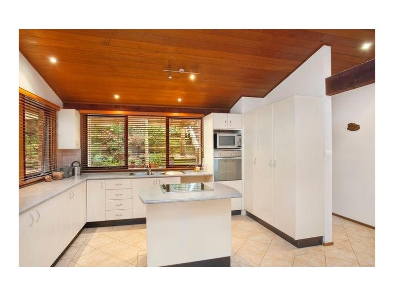 7 Derwyn Close, North Gosford NSW 2250