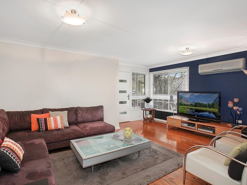 52 Bourbon Street, Wyoming NSW 2250