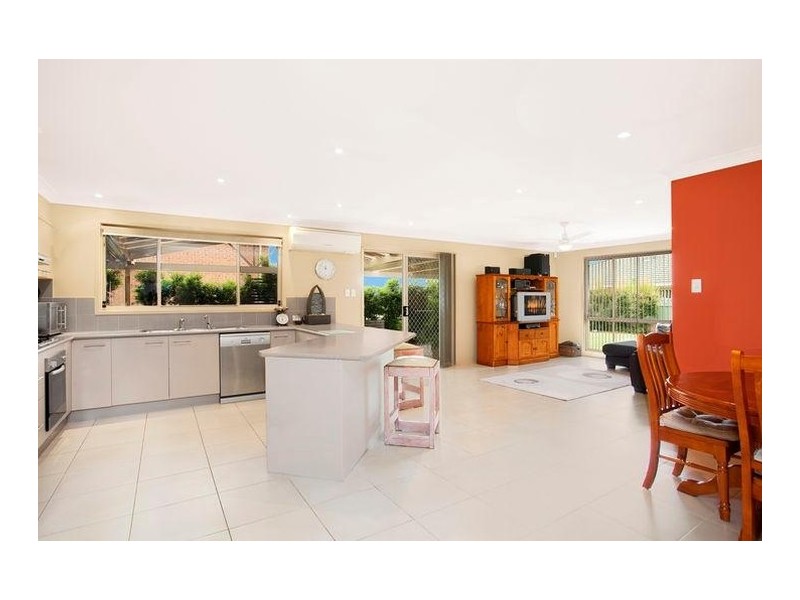 86 Coolawin Circle, Narara NSW 2250