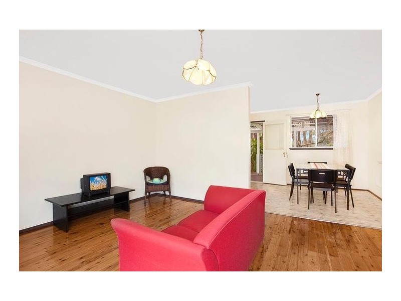 27 Craigend Street, Wyoming NSW 2250