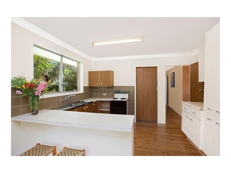 30 Bourbon Street, Wyoming NSW 2250