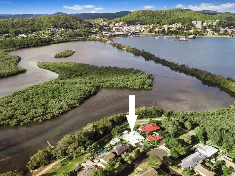 46 Matthews Parade, Point Clare NSW 2250