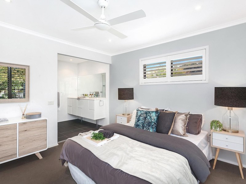 46 Matthews Parade, Point Clare NSW 2250