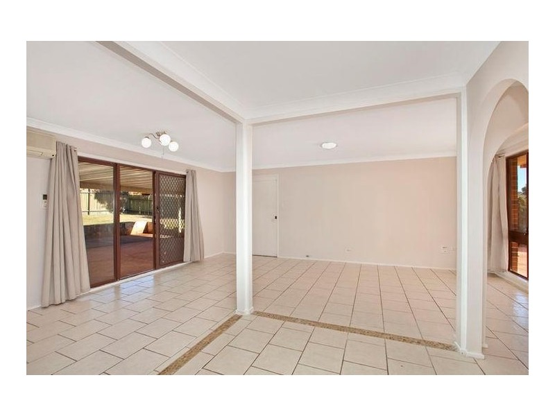 5 Carmel Crescent, Kariong NSW 2250