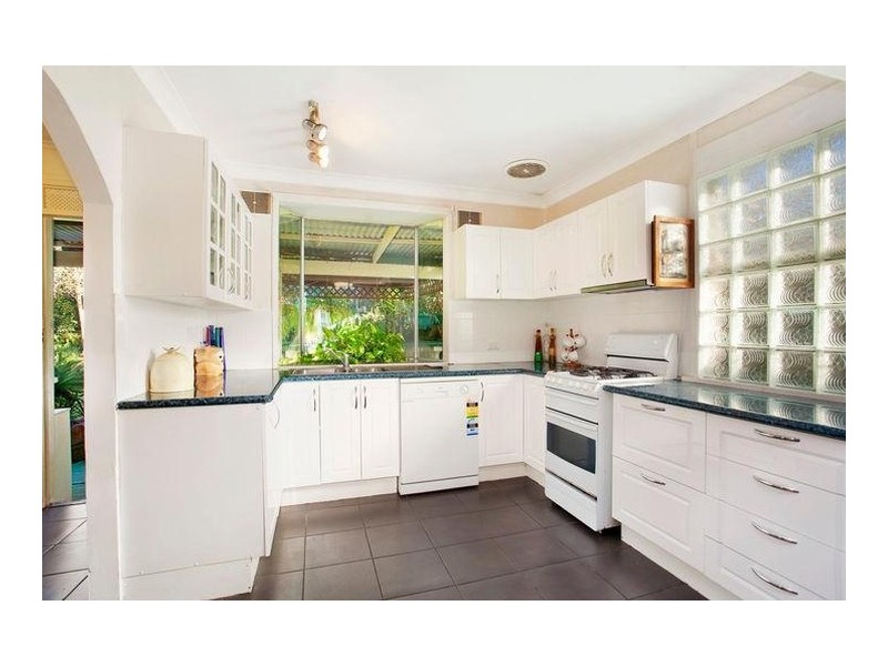 9 Roslyn Street, Springfield NSW 2250