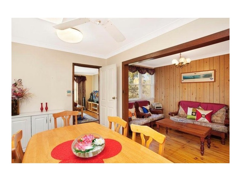 9 Roslyn Street, Springfield NSW 2250