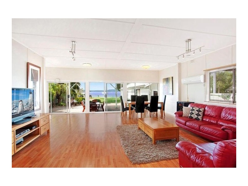 75 Victory Parade, Tascott NSW 2250