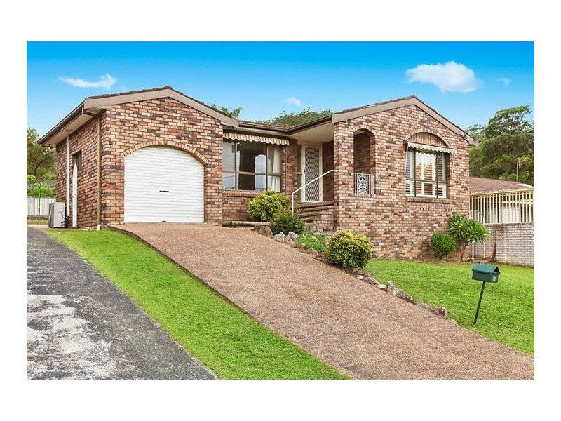 31 Beaumont Avenue, Wyoming NSW 2250