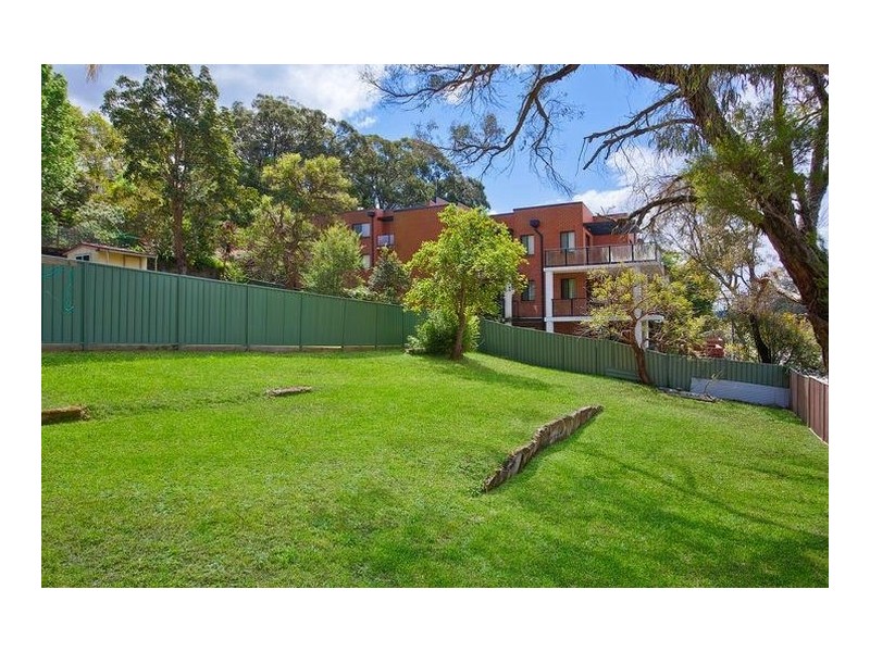 64 Etna Street, Gosford NSW 2250