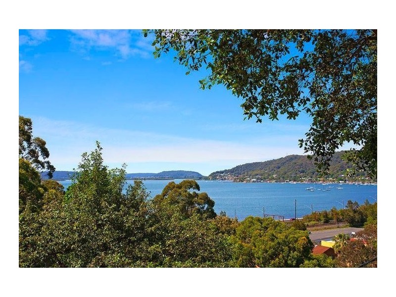 3 Bluefish Crescent, Tascott NSW 2250