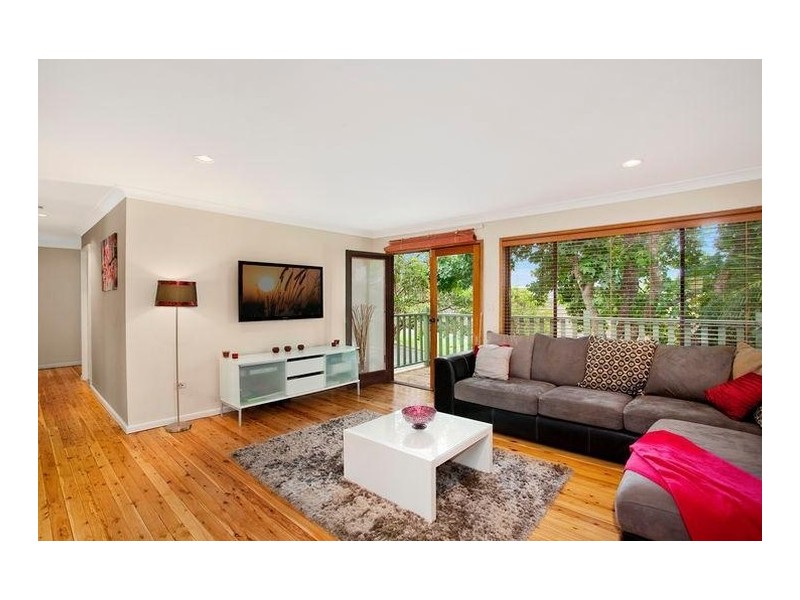 4 Rhonda Street, Wyoming NSW 2250